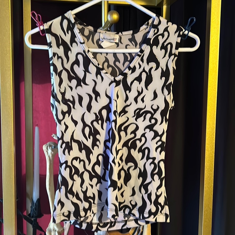 Y2K black and white flame tank top